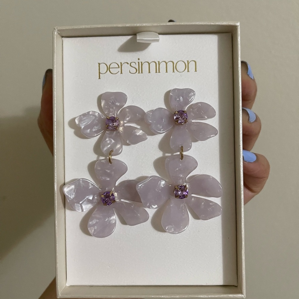 NIB Persimmon Lilac Floral Statement Drop Earrings
